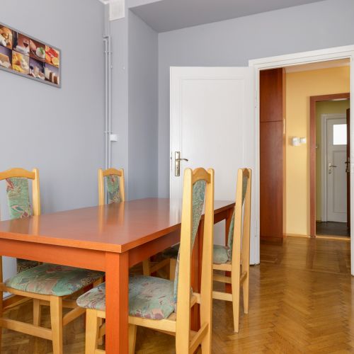 Grünes Appartement Bukowska 11A/6 - Küche und Esszimmer